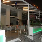公寓式酒店 La Mosae 3*
