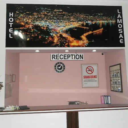 La Mosae Lägenhetshotell