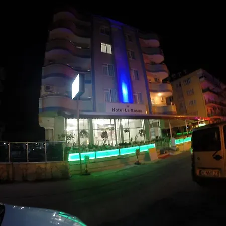 Lägenhetshotell La Mosae 3*