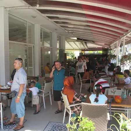 Aparthotel La Mosae 3*