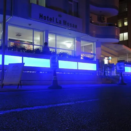 La Mosae Apartahotel