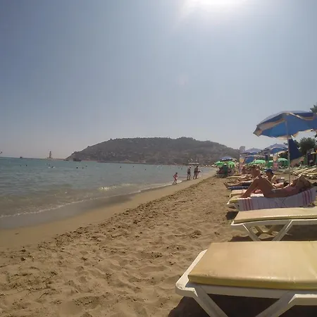 La Mosae Αλάνια